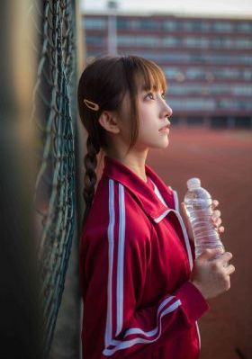 加勒比女海盗在线看